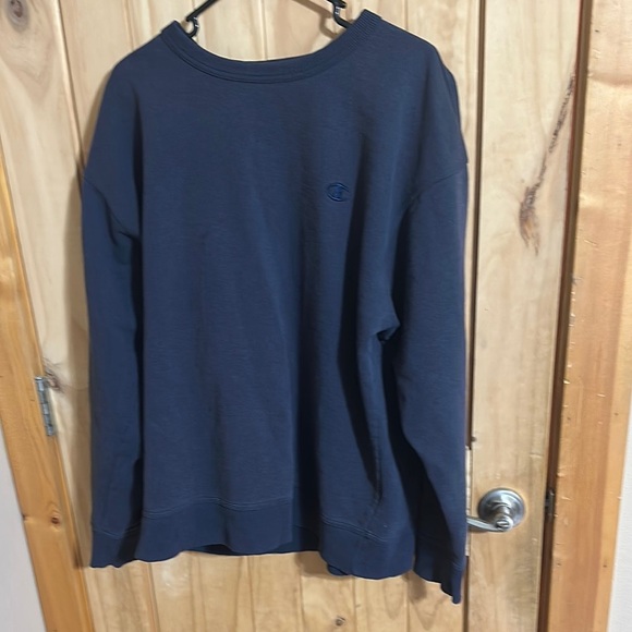 Men’s Crew Neck Champion Deep Blue Crewneck - Picture 1 of 5